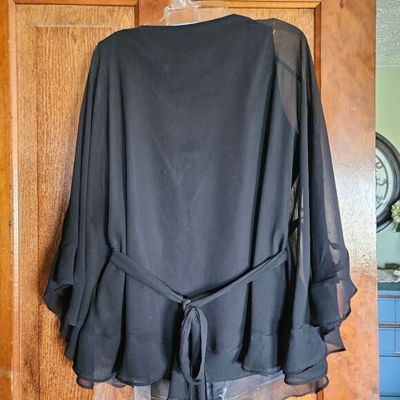 WHBM Black Floral Blouse Women's Small V-Neck Embellished Romantic Top - Picture 2 of 10